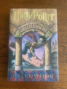 Harry Potter & The Sorcerer's Stone, 1st US Edition J.K. Rowling Used - Picture 1 of 11