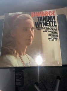 Divorce Tammy Wynette Vinyl Record LP Epic Records BN 26392 Mint In Plastc - Picture 1 of 4