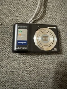 Sony Cyber-shot DSC-S2000 10.1MP Digital Camera - Picture 1 of 3