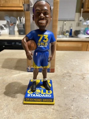 Draymond Green Golden State Warriors 73 victorias Bobblehead Limited 146/318 Foto 1 de 4
