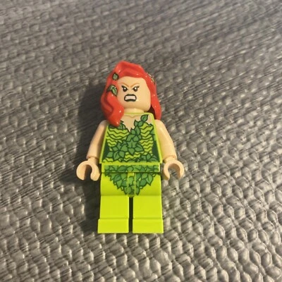 LEGO Poison Ivy Minifigure - Batman - The Batcave 6860 - Image 1 of 3