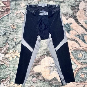 Men's Jordan TRAINING Compression Cropped Tights Base Layer Black Gray XXL - Picture 1 of 4