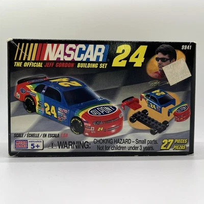 Vintage MEGA BLOKS NASCAR Jeff Gordon Car & Building Set 27 Piece #9941 **NEW** - Image 1 of 4