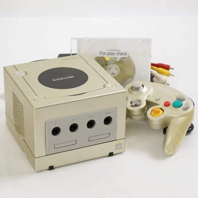 Gamecube STAR LIGHT GOLD Console Tested System DOL-101JP For Japan Game CD 3617 - Image 1 of 4