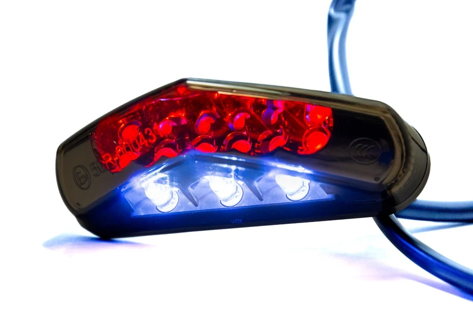 LED Rücklicht Motorrad Universal e-geprüft mit integr. Kennzeichenbeleuchtung - Bild 1 von 4