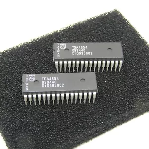 ( 2 PCS ) TDA4854 - Original Toshiba I2C-bus Autosync Deflection Controller - Picture 1 of 1