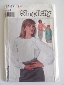Simplicity 7807 Top Blouse Placket Pleat Bow Shirt Size 24 Sewing Pattern UC VTG - Picture 1 of 3