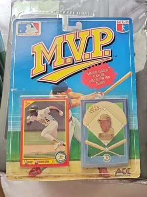 Rickey Henderson MVP Pin & Score Card (1990, ACE Novelty) Oakland A's Lot of 10 - Image 1 of 3