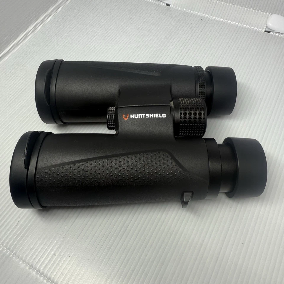 Huntshield Adventure Binoculars, Black, 8x42mm Like New! - Image 1 of 4
