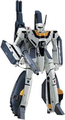 Hasegawa The Super Dimension Fortress Macross Do You Remember Love VF-1S Strike - Image 1 of 4