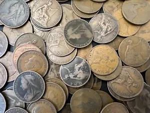 100 OLD ONE PENNY COINS FROM 1825 TO 1967 - Picture 1 of 5