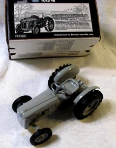 Ertl 1:16 Ford 9N Comm Series II 1995 Tractor Edition Natl Farm Toy #3010- NIB - Picture 1 of 24