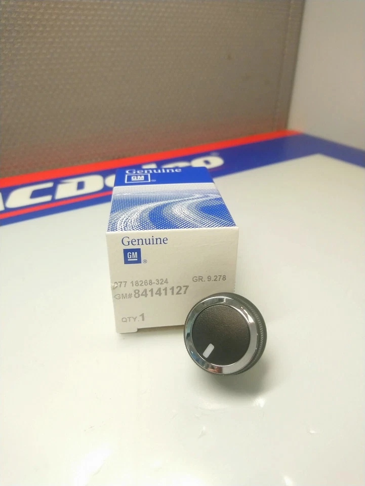 08-17 Savana Express van heater A/C temp control knob NEW GM OEM - Image 1 of 1