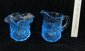 Vintage L G Wright Creamer & Sugar Bowl Blue Pressed Glass Cherry Fruit Pattern - Picture 1 of 6