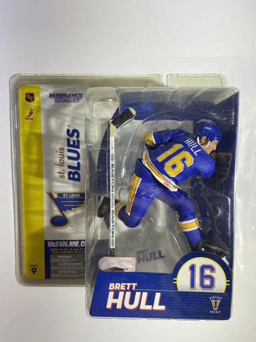 Brett Hull in Blue St. Louis Blues NHL McFarlane Series 9 Surprise Figure 2004 Cover