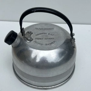 Hervidor de picnic de camping vintage marca British Diamond pequeño de aluminio. - Imagen 1 de 6