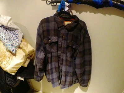 Camisa Legendary Franela Blanca Hombre Grande 3XL Aislada  Foto 1 de 4