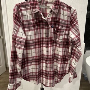 NWT Abercrombie & Fitch Light Flannel Button Up Pink Plaid Shirt Women’s Small - Picture 1 of 7