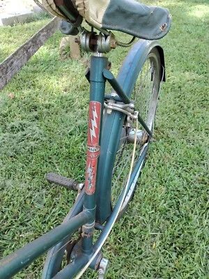 Bicicleta AMC FLASH VINTAGE Azul Damas 3 Velocidades Necesita Neumáticos y TLC Foto 1 de 4