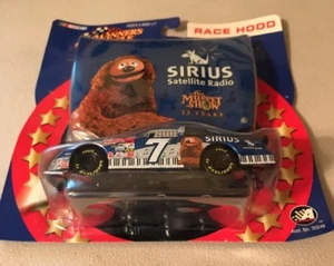 WINNER'S CIRCLE #7 CASEY ATWOOD MUPPET SHOW SIRIUS RADIO RACE HOOD NASCAR ROWLF - Picture 1 of 3