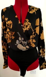 Quiz Black Gold Long Sleeved Body Suit Flower Blouse Size 6 - Picture 1 of 4