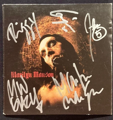 MARILYN MANSON BAND SIGNED AUTOGRAPH HOLYWOOD PROMO CARDBOARD SLEEVE CD SINGLE Cover