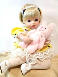 Ashley Doll, Danbury Mint, NEW in Box, Porcelain, Vintage 1990 - Picture 1 of 14
