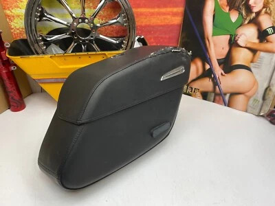 🔥04-Later Harley Sportster XL OEM Rigid Leather Saddlebag Right Side🔥 - Image 1 of 4