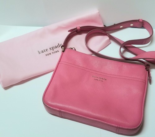 Borsa a tracolla KATE SPADE rosa brillante in pelle con ciottoli con cerniera