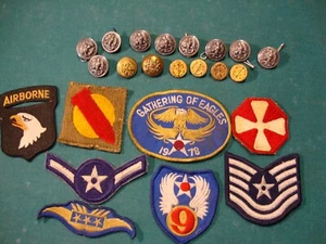 Bundle of 8 Patches & 15 Buttons vintage US NAVY and others - Picture 1 of 11