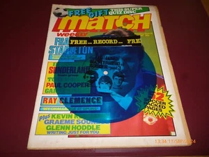 MATCH WEEKLY FOOTBALL SEPT 12 1981 & RARE BLUE QUIZ DISC, SUNDERLAND TEAM *READ* - Picture 1 of 7