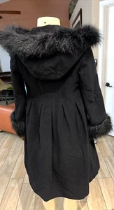 Vintage Rothschild Girls Black Wool Blend Coat Faux Fur Hood Cuffs Size 7 pc/ - Picture 1 of 11