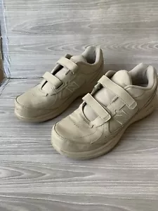 New Balance 577 Walking Shoes Men’s Size 11 D Beige Leather Cross Straps - Picture 1 of 6