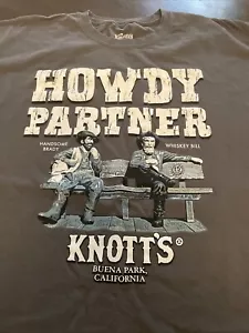 T-shirt Knotts Berry Farm 3XL BELLA BRADY e WHISKEY BILL Scultura panca - Foto 1 di 6