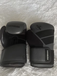 Guantes de boxeo Hayabusa S4 tamaño pequeño - 12 oz. Color negro/gris usado limpio - Imagen 1 de 9