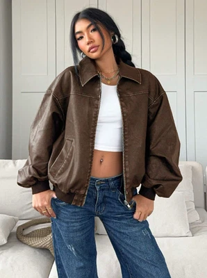 Jaqueta de couro ecológico vintage desgastada feita à mão com design de flor de neve para outono - Imagem 1 de 4