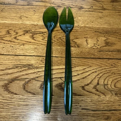 Vintage Green Acrylic Salad Serving Set 2 Piece Kitchen Utensils MCM Fork Spoon - Image 1 of 4