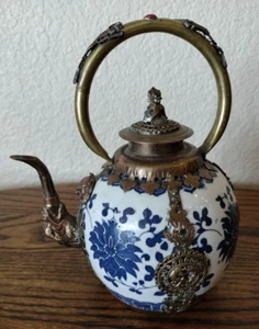Vtg Tibetan Porcelain Teapot Blue White Brass Foo Dog Dragons Phoenix Lions - Picture 1 of 20