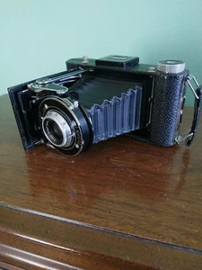 Vintage Kodak Senior Six-20 Folding Camera - Picture 1 of 10