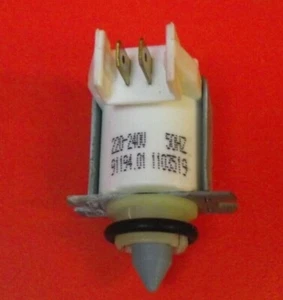 Dishwasher SIEMENS SE25T250GB/25 Solenoid Valve - Picture 1 of 1