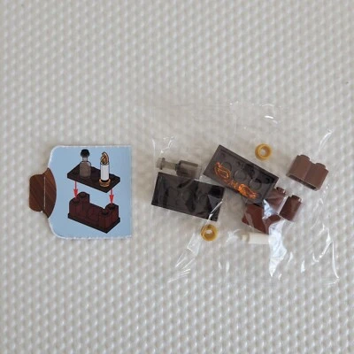 LEGO Harry Potter 76418 Advent Calendar 2023 Day 14 Table w/ Candle Bottle *NEW* - Image 1 of 3