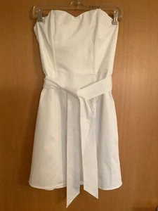 H&M Bustier - Kleid weiss, Größe 38 , kurz, mit Bindegürtel, ungetragen - Bild 1 von 17