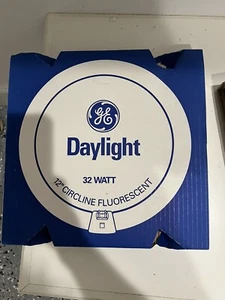 GE 32W FC12 T9 Circline Circular Fluorescent LIGHT BULB Daylight White 12" - Picture 1 of 1