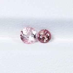 0.50 ct BEST GRADE BABY PINK / NATURAL PINK TOURMALINE - Round 2pcs  Video !! - Picture 1 of 2