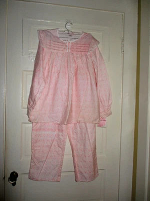 De colección Nuevo con Etiquetas Sears Carriage Court Rosa Algodón Doble Cepillado Franela PJS Talla 36 Foto 1 de 4