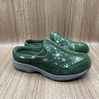 Easy Spirit Traveltime Clog Suede and Wool Green with Snowflakes Women Size 9WW - Image 1 of 4