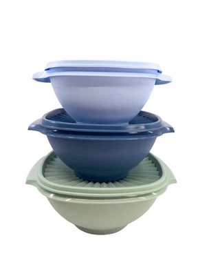 Tupperware Sonnenschüssel 3er Set 0,9 L + 1,3 L + 1,9 L Pastellblau Navy Grün - Bild 1 von 4