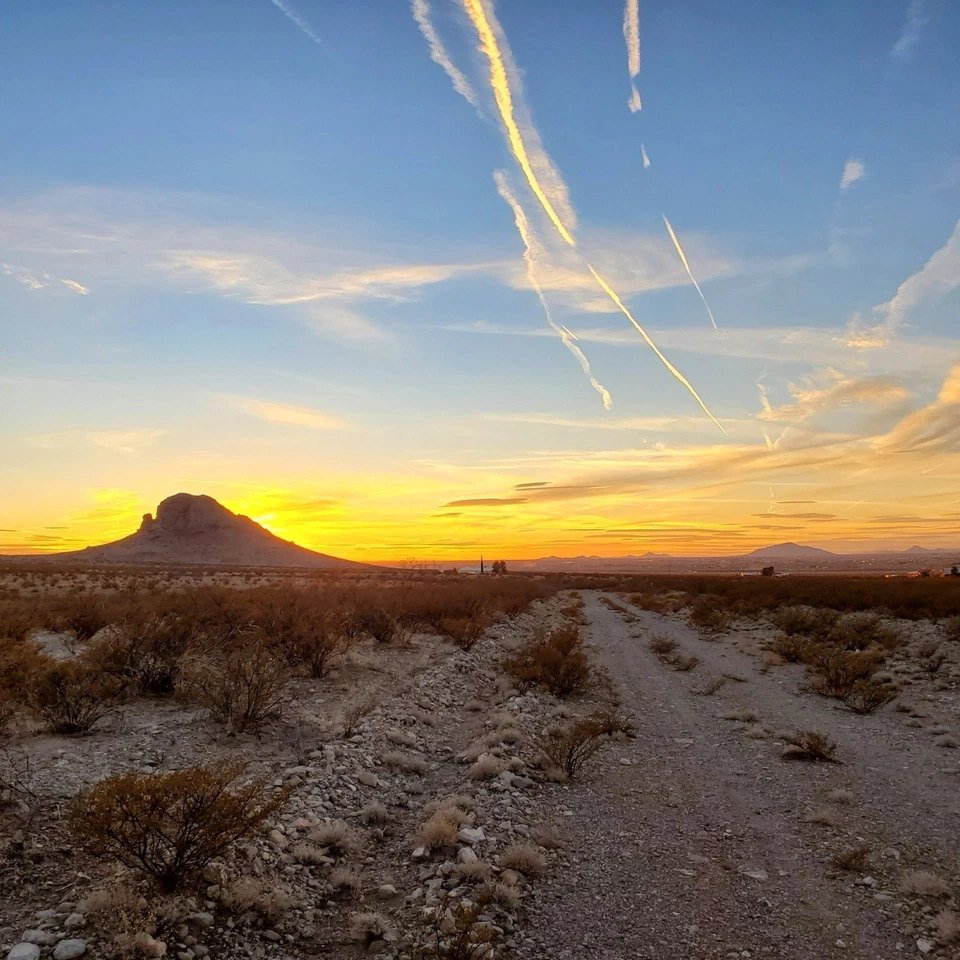 🌵 2 acres en Deming, casi nuevo — Financiamiento fácil para el propietario | Sin HOA | Vida fuera de la red Foto 1 de 3