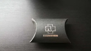 Rammstein Geschenkbox Geschenk Weihnachtsgeschenk R+ Lifad Mutter Sehnsucht R+ - Bild 1 von 2