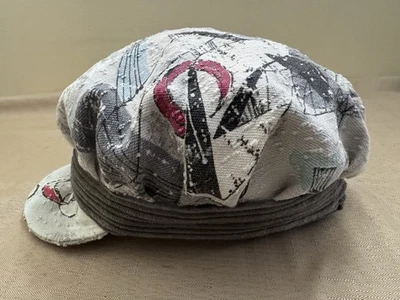 Cortinas de cocina geométricas MCM vintage años 50 hechas a mano gorra de noticiero sombrero Foto 1 de 4